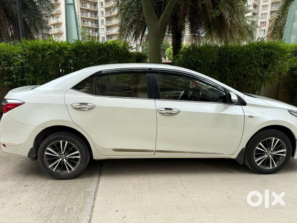 Toyota Corolla Altis 2017