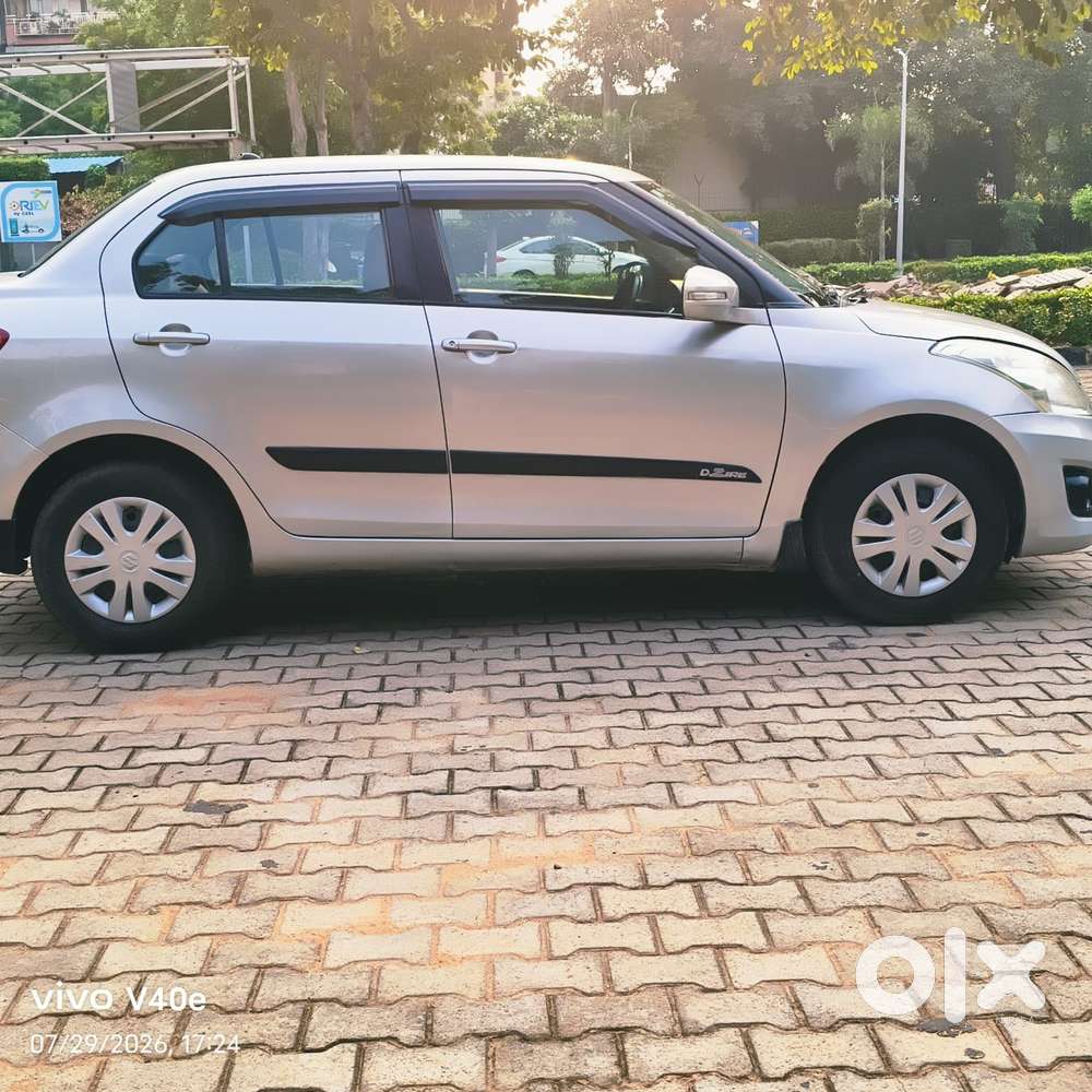 Maruti Suzuki Swift Dzire Vxi Optional, 2013, Petrol