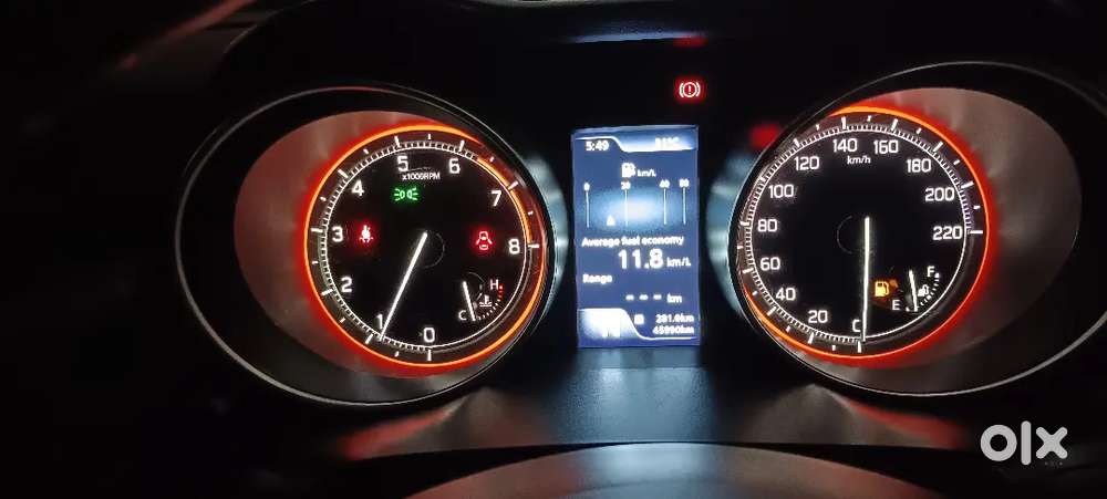 Maruti Suzuki Swift 2022 October Petrol 45000 Km Driven