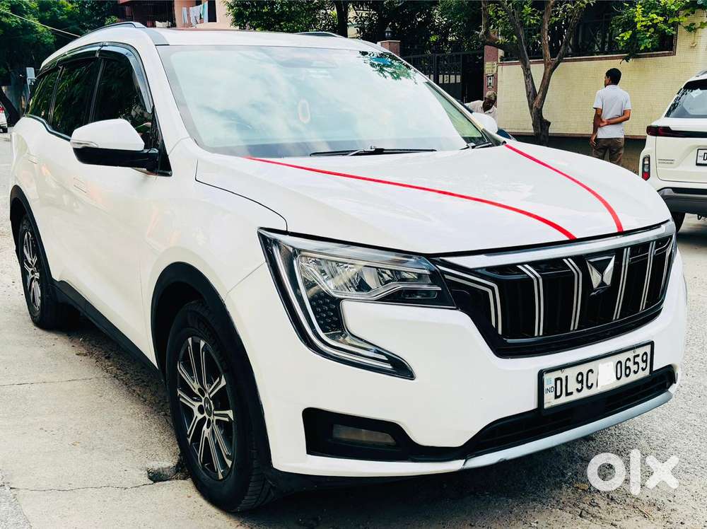 Mahindra Xuv700 2.0 Ax 7 Petrol At Str, 2021, Petrol