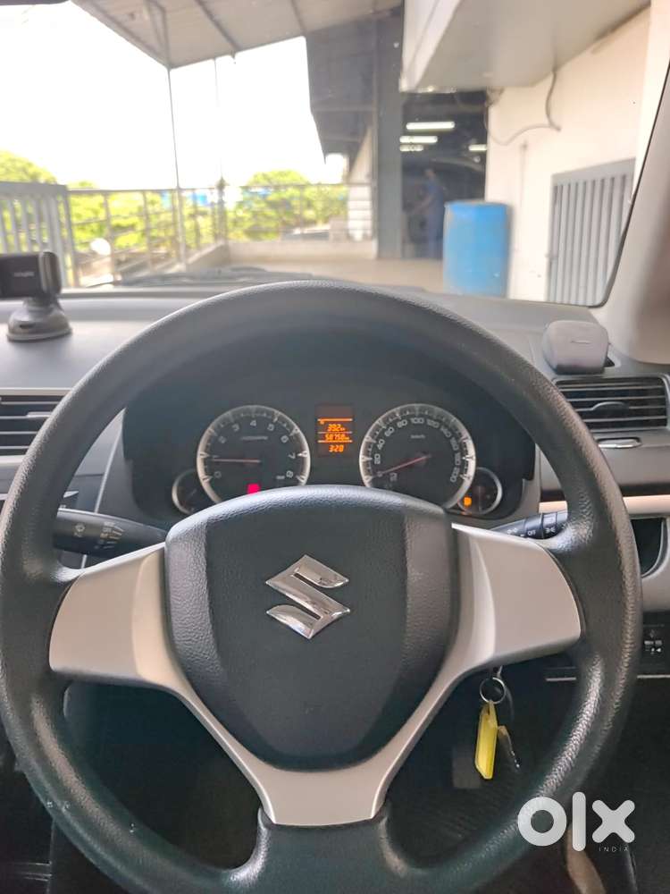 Maruti Suzuki Swift 2011-2014 Vxi, 2012, Petrol