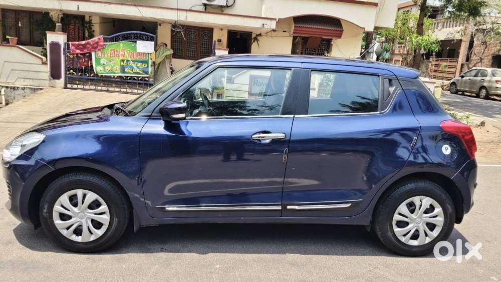 Maruti Suzuki Swift Vxi + Manual, 2019, Petrol