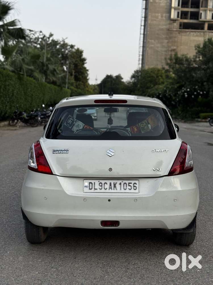 Maruti Suzuki Swift Vxi Cng, 2014, Cng & Hybrids