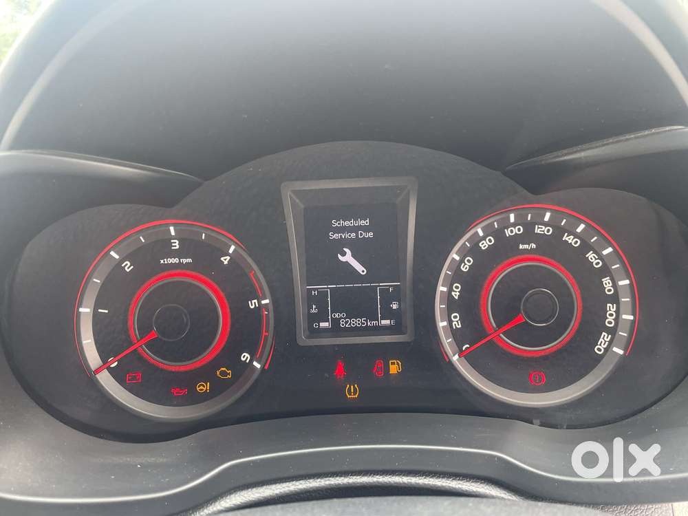 Mahindra Xuv300 W8 Option Diesel, 2019, Diesel