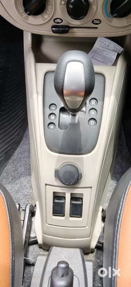 Maruti Suzuki Alto K10 1.0 Vxi Amt, 2015, Petrol