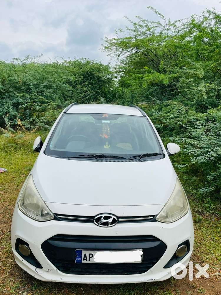 Hyundai Grand I10 2014 Diesel Well Maintained