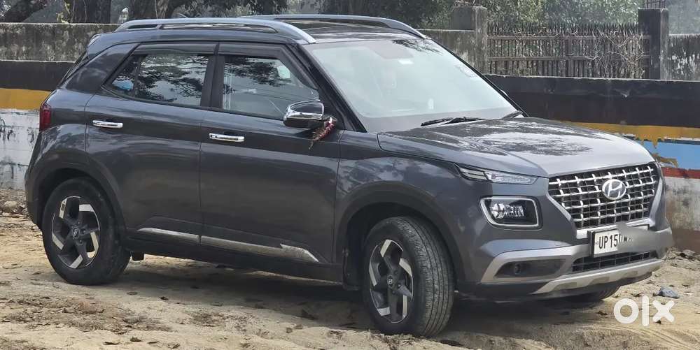 Sale Venue Diesel Car September 2021 Model With Sunroof