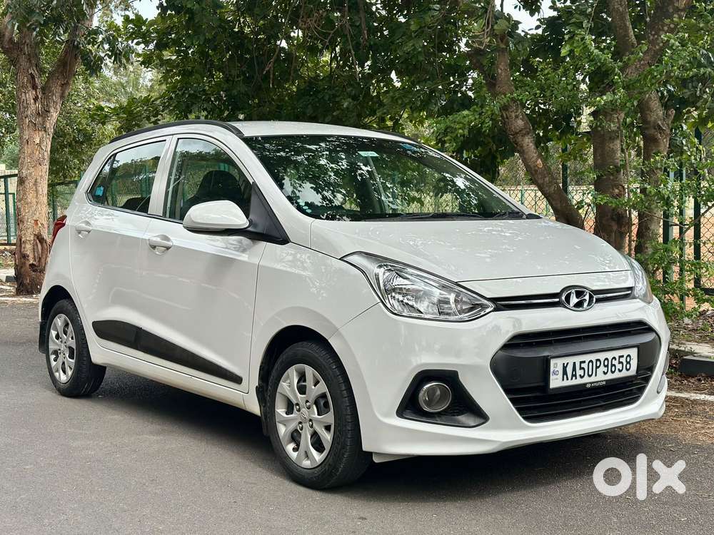 Hyundai Grand I10 Sportz, 2016, Petrol