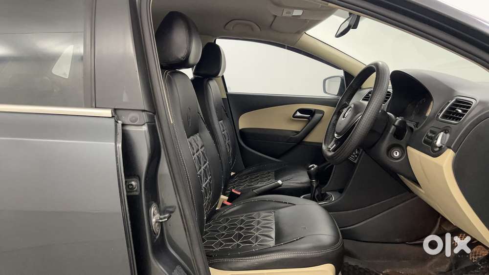 Volkswagen Polo Petrol Highline 1.2l, 2014, Petrol