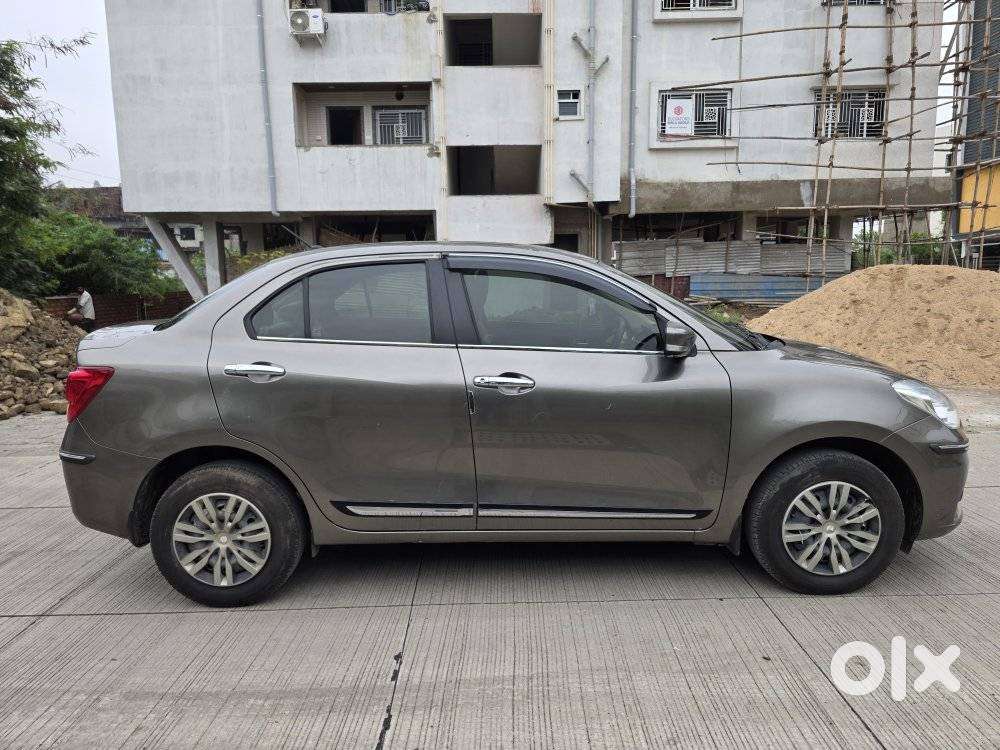 Maruti Suzuki Dzire 1.2 Vxi, 2022, Petrol
