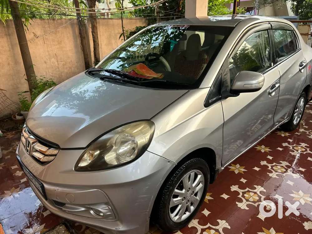 Honda Amaze 1.5vx Idtec Diesel