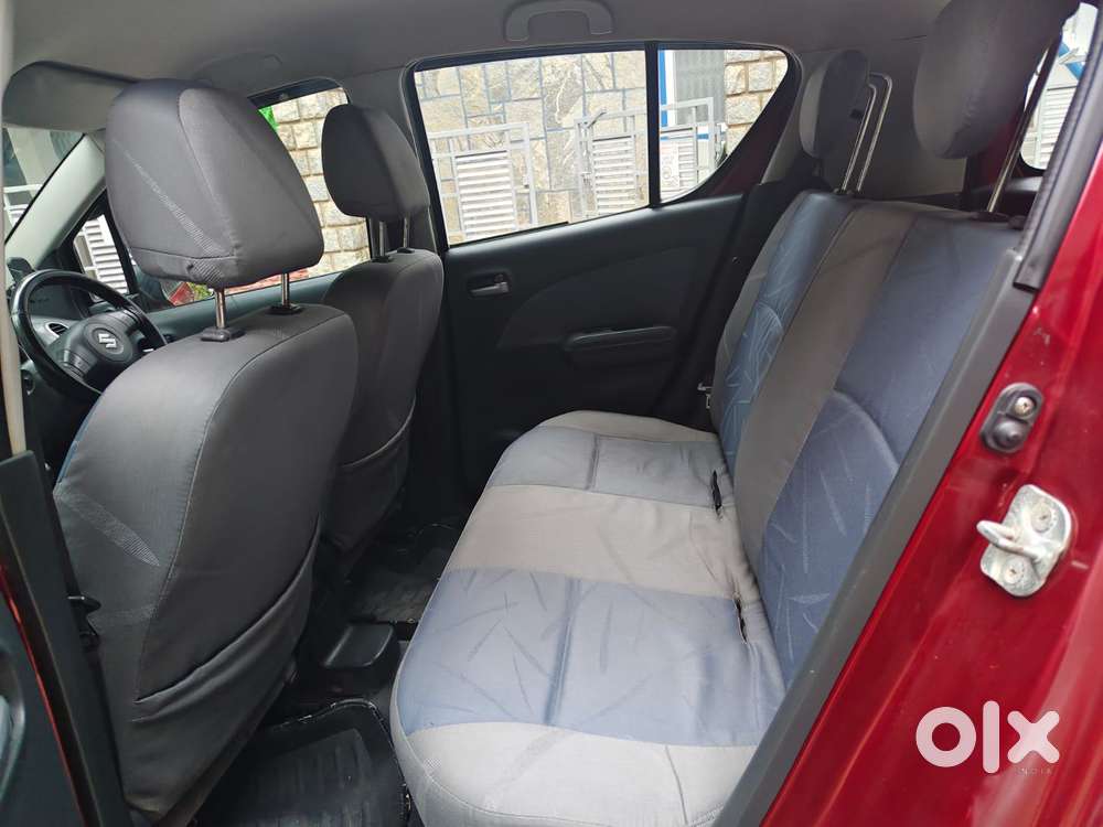 Maruti Suzuki Ritz Vxi, 2011, Petrol