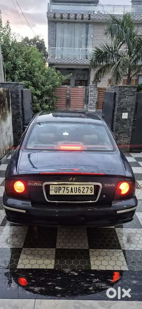 Hyundai Sonata Gold 2004