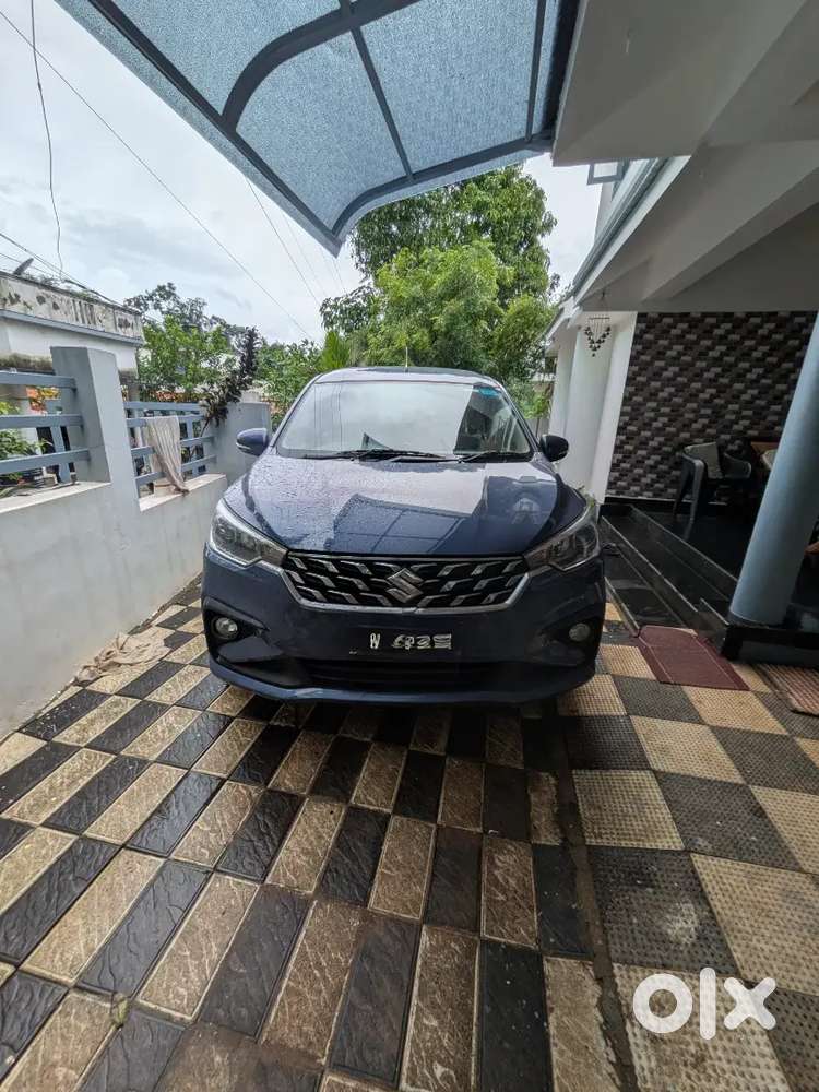 Maruti Suzuki Ertiga 2024 Petrol 29000 Km Driven
