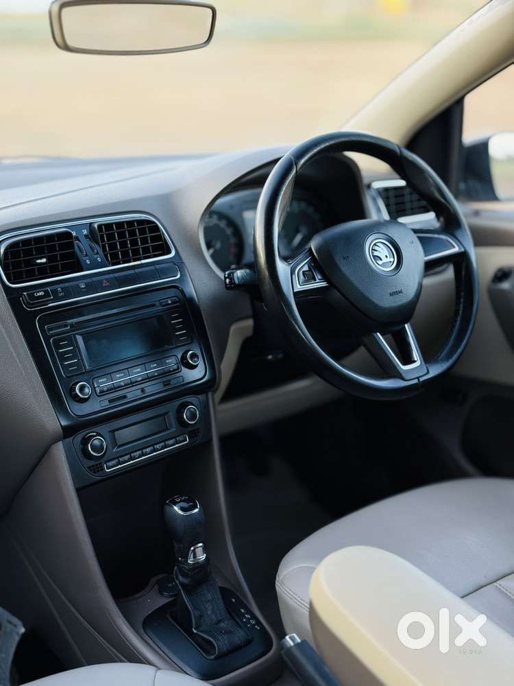 Skoda Rapid 1.5 Tdi Style/1.5 At Style, 2017, Diesel