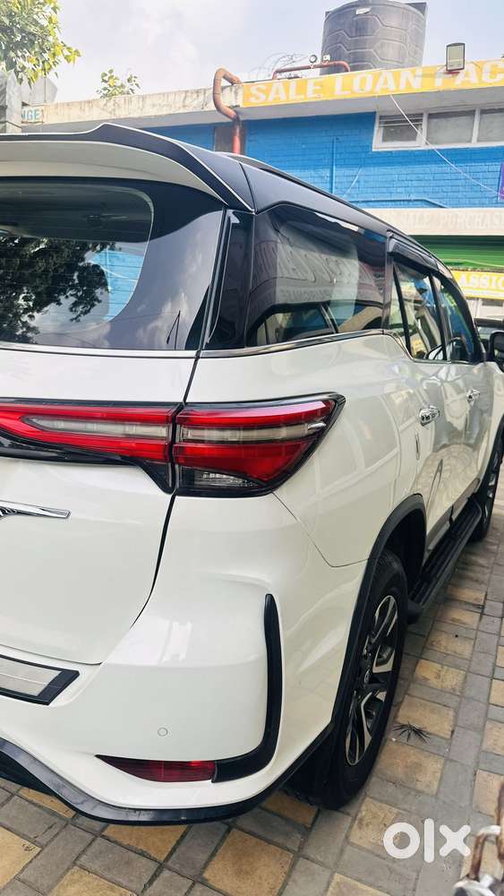 Toyota Fortuner Legender 4x2 At 2.8, 2022, Diesel