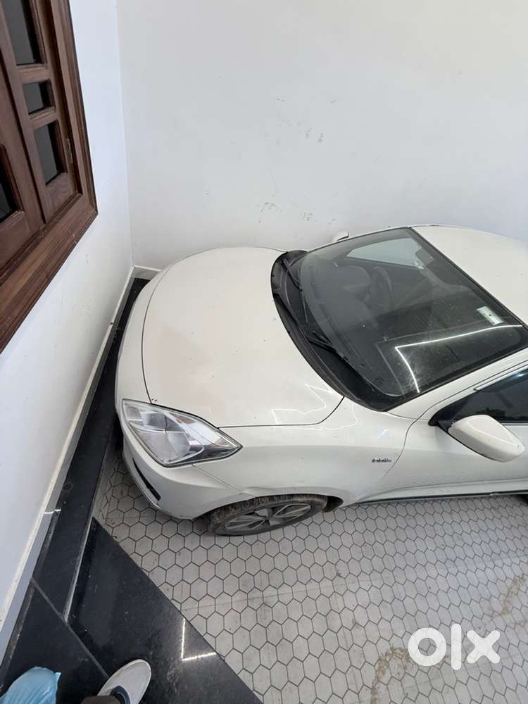 Maruti Suzuki Swift Dzire 2018