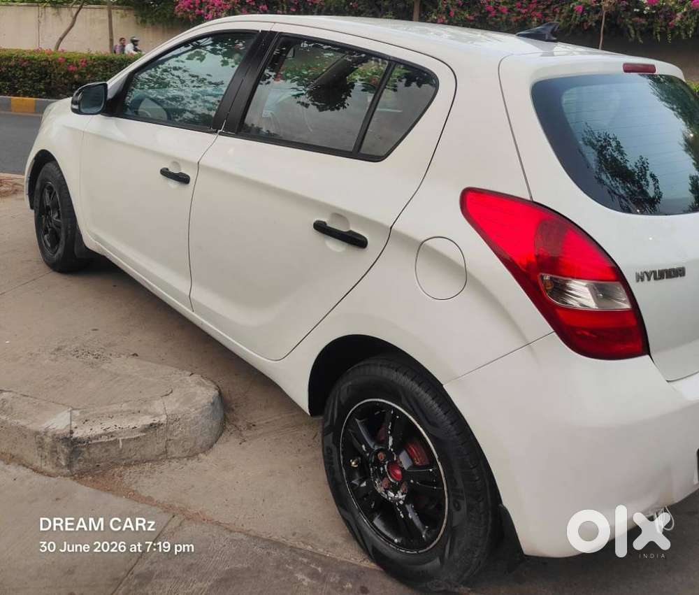 Hyundai I20 Sportz Option 1.4 Crdi, 2012, Diesel