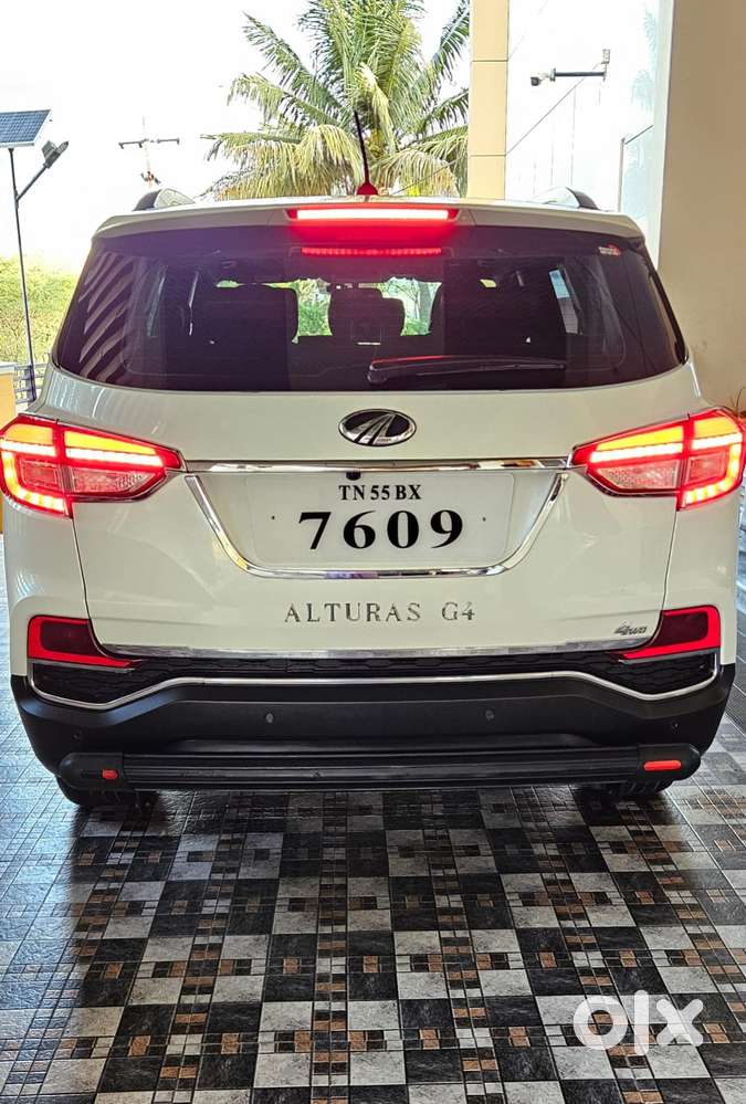 Mahindra Alturas G4 4x4 At, 2020, Diesel