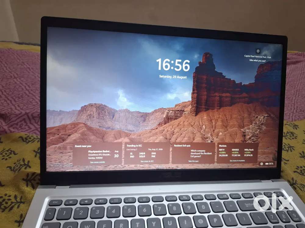 LAPTOP-J90MTPL5 VivoBook_ASUSLaptop X515EA X15C0EA