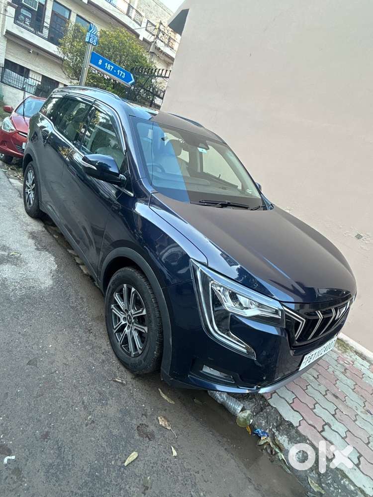 Mahindra Xuv700 2022 Petrol Well Maintained
