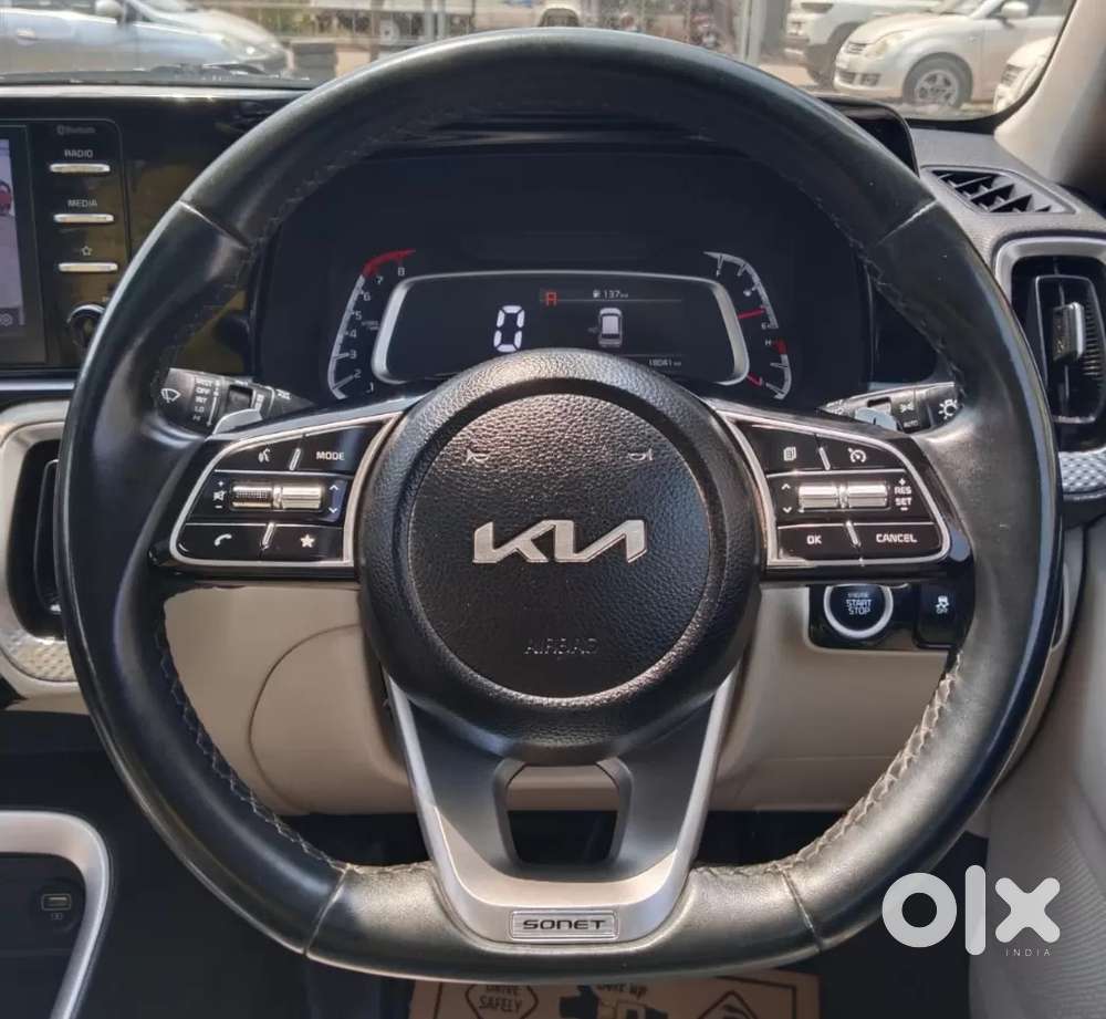 Kia Sonet Htx D, 2023, Petrol