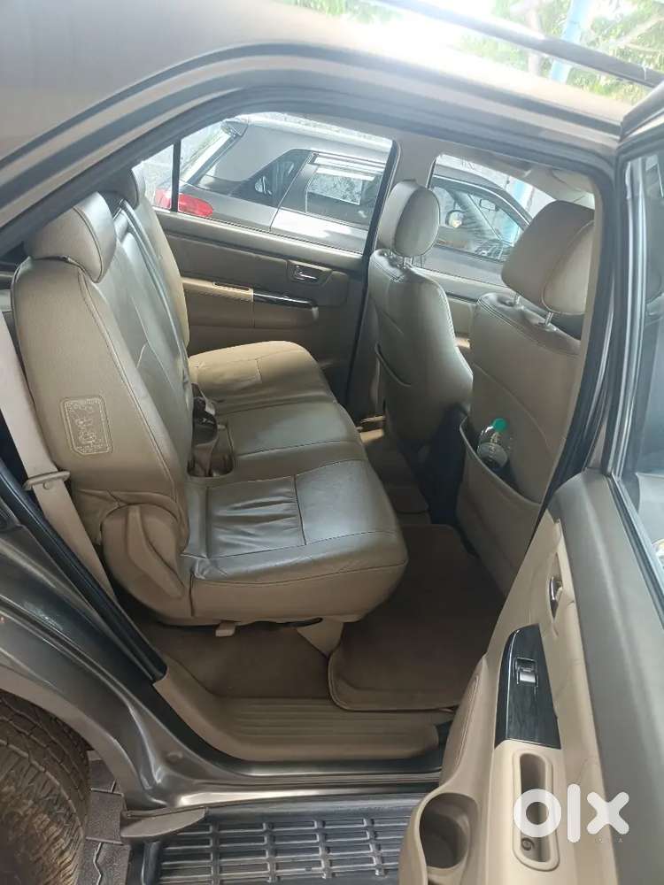 Toyota Fortuner 2014 February Second Owner  Ka Rto 51 Registered