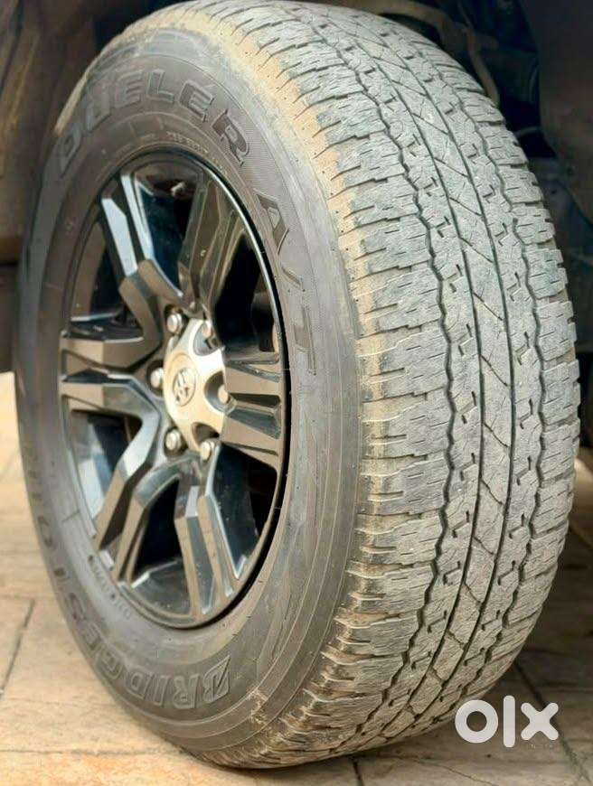 Toyota Fortuner Leader Edition (at), 2025, Diesel
