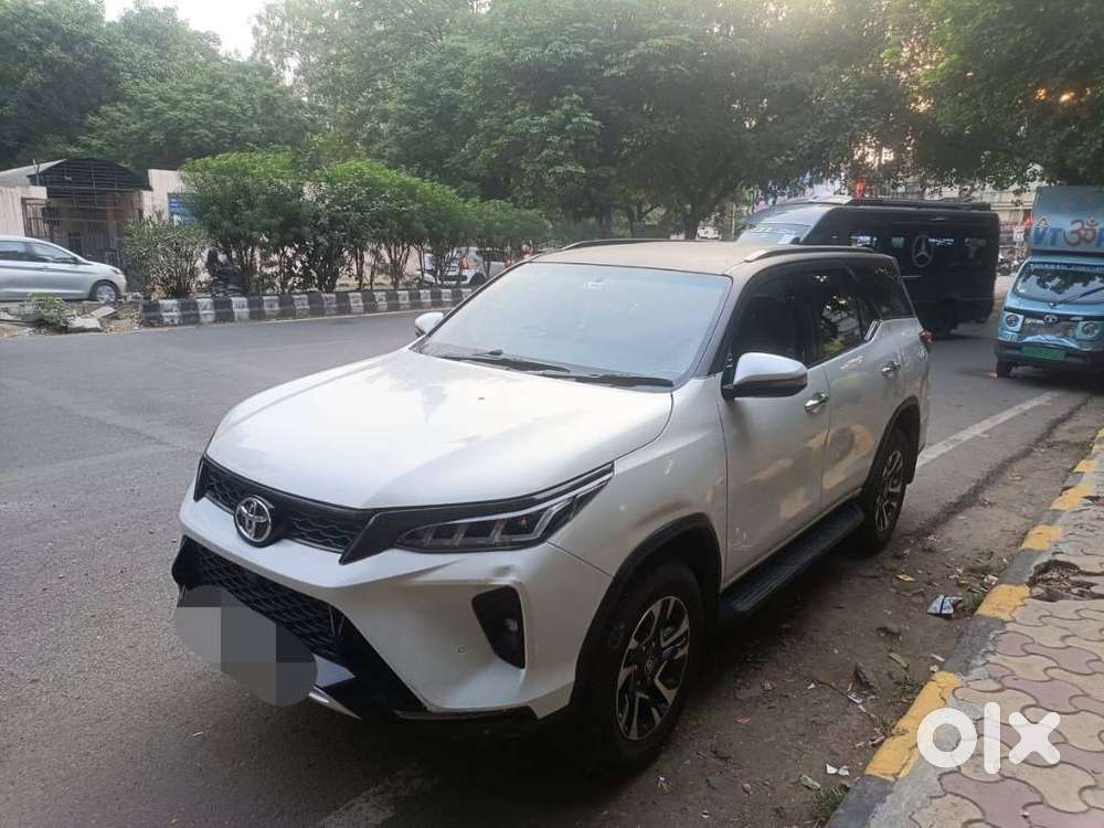 Toyota Fortuner Legender 4x4 At 2.8, 2024, Diesel
