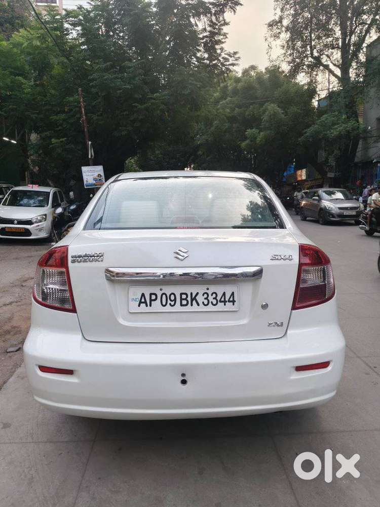 Maruti Suzuki Sx4 Zxi Mt Bsiv, 2007, Petrol