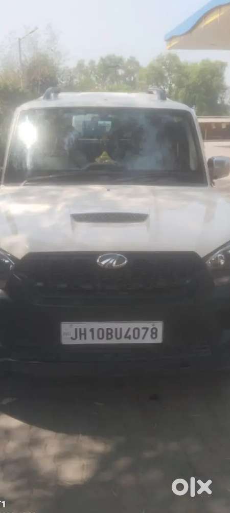 Mahindra Scorpio 2017