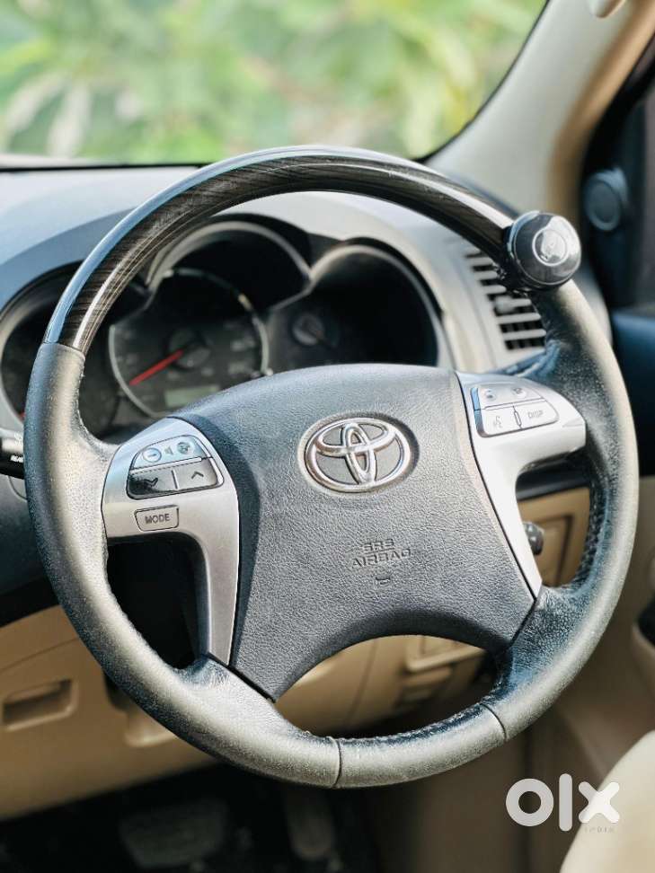 Toyota Fortuner 3.0 4x2 Automatic, 2013, Diesel