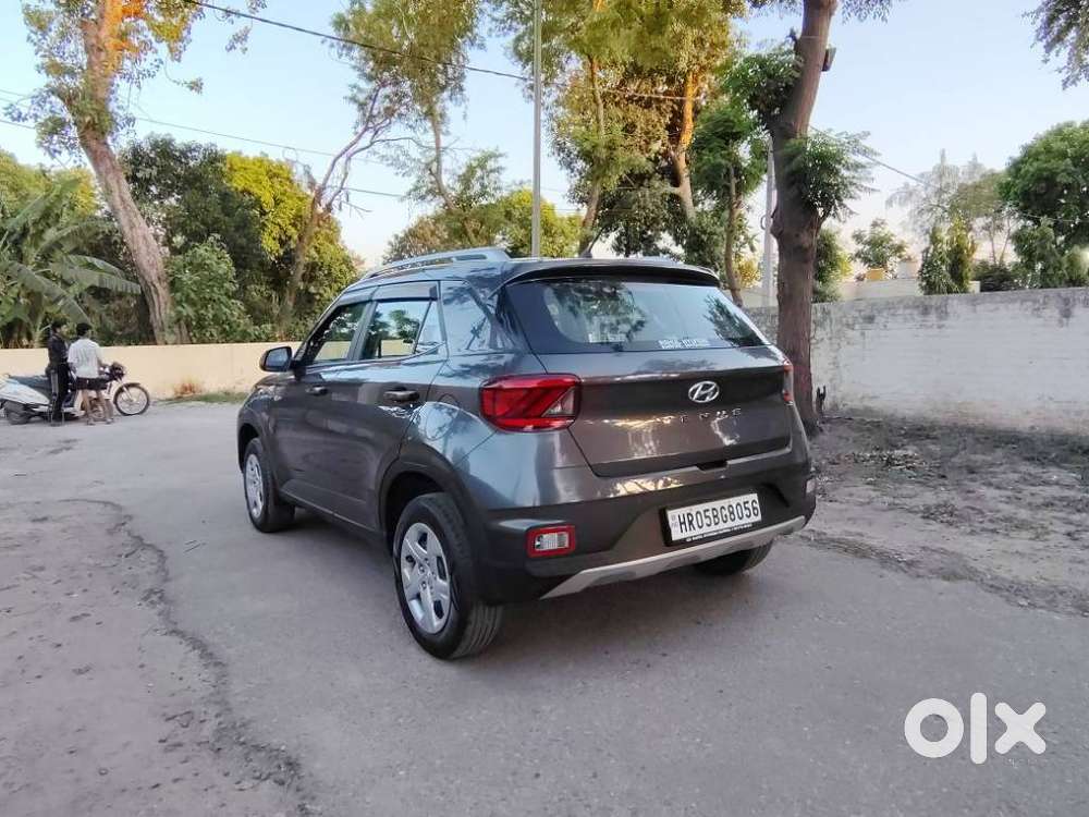 Hyundai Venue S Mt 1.2 Kappa, 2022, Petrol