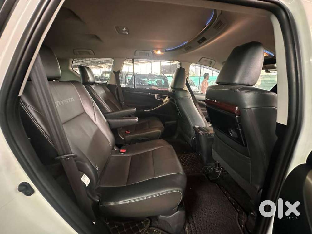 Toyota Innova Crysta 2.4 Z 7 Str, 2024, Diesel