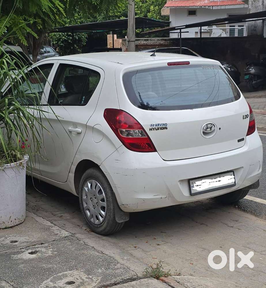 Hyundai I20 Magna 2000