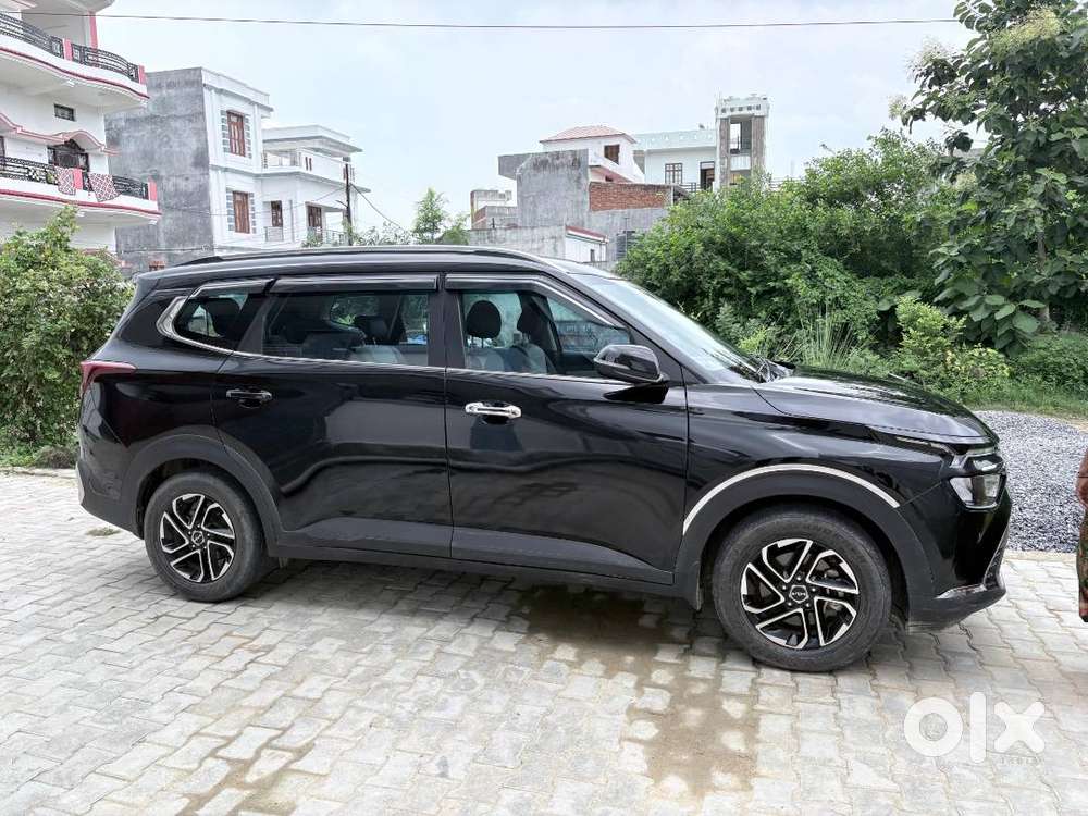 Kia Carens 2023 Diesel Well Maintained