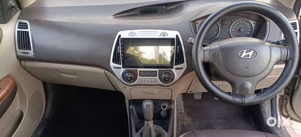 Hyundai I20 1.4 Magna At, 2011, Diesel