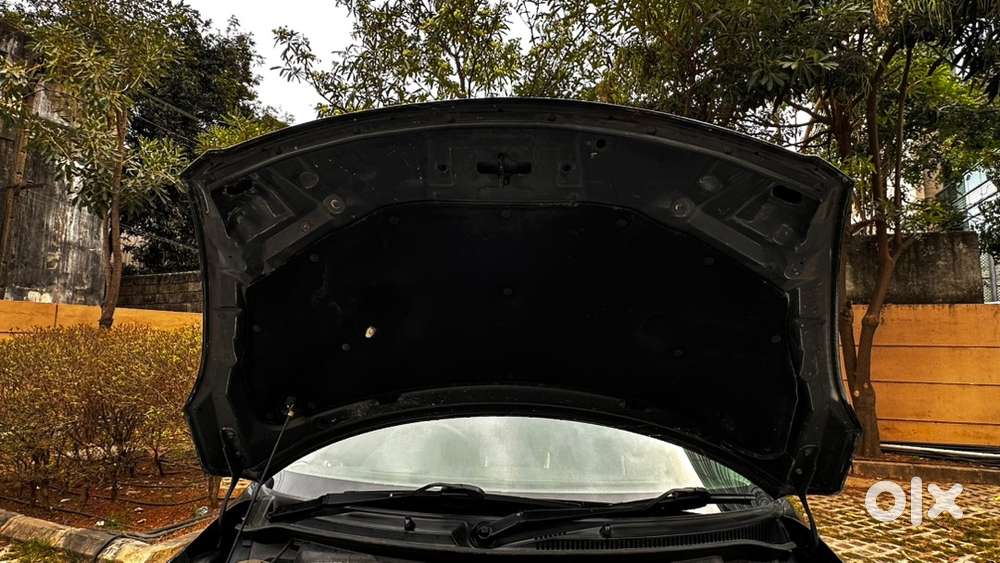 Maruti Swift Vxi (o) 2017 Petrol (kl-22) – Chennai