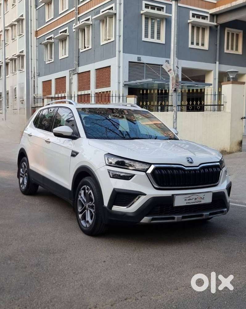 Skoda Kushaq 1.0 Tsi Style At (6 Airbags), 2021, Petrol