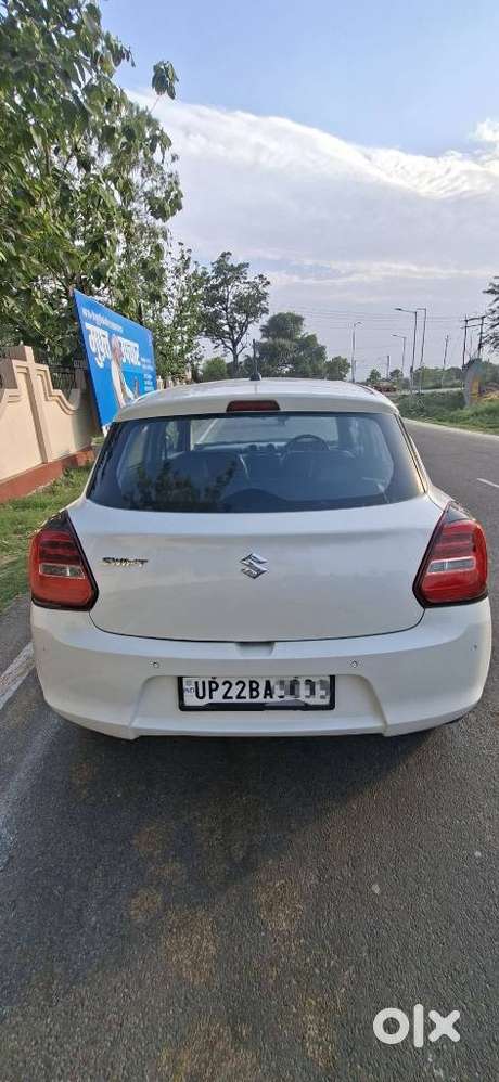 Maruti Suzuki Swift Vxi + Manual, 2023, Petrol