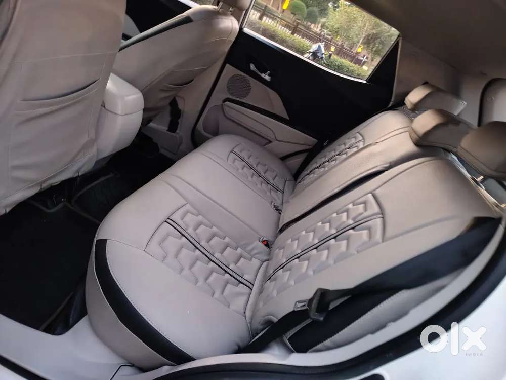 Mahindra Xuv300 2019 Diesel 60000 Km Driven