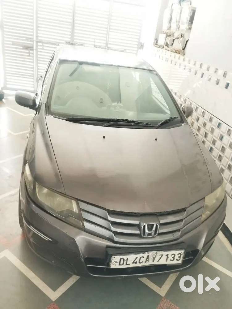 Dl 2011 Honda City 1.5 I-vtech Cng Good Condition