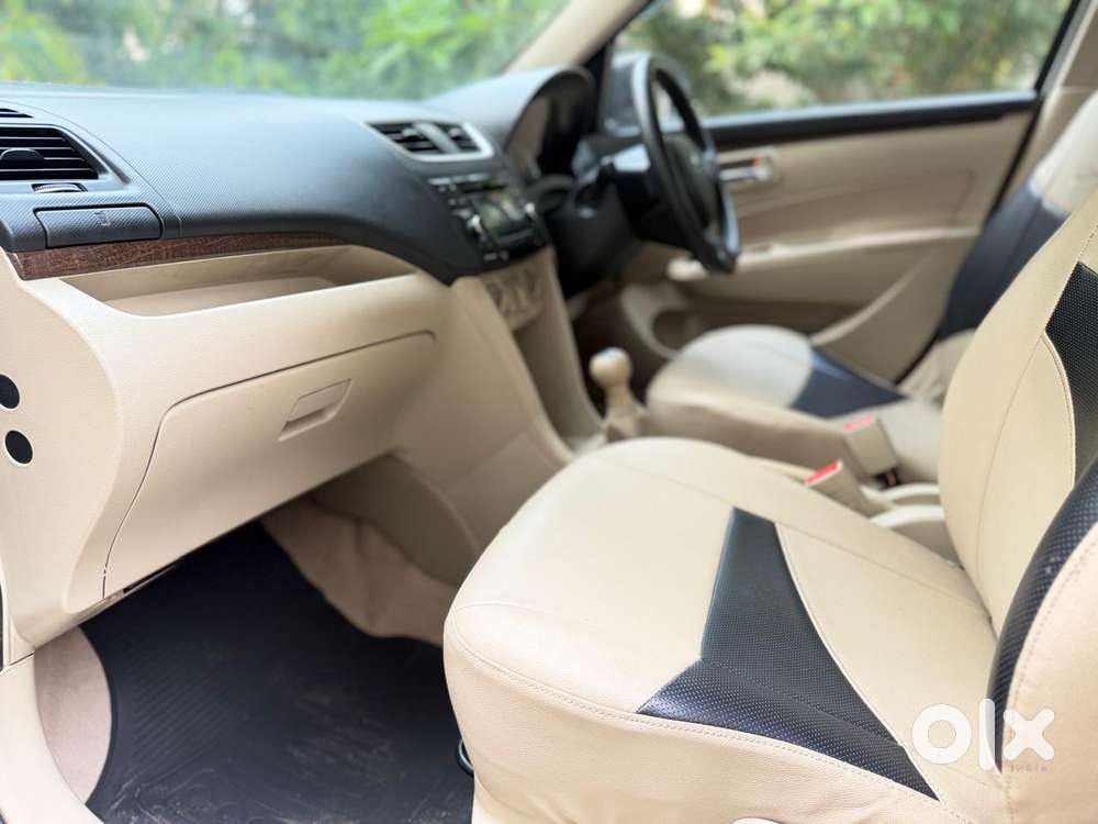 Maruti Suzuki Swift Dzire 1.2 Vxi Bsiv, 2015, Petrol