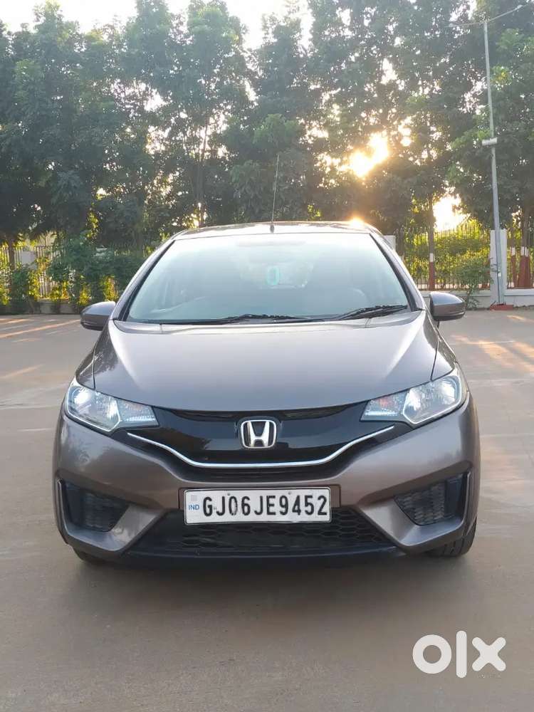 Honda Jazz 2015 Petrol 77000 Km Driven