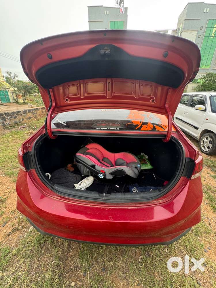 Hyundai Verna Crdi 2017 Top End For Sale