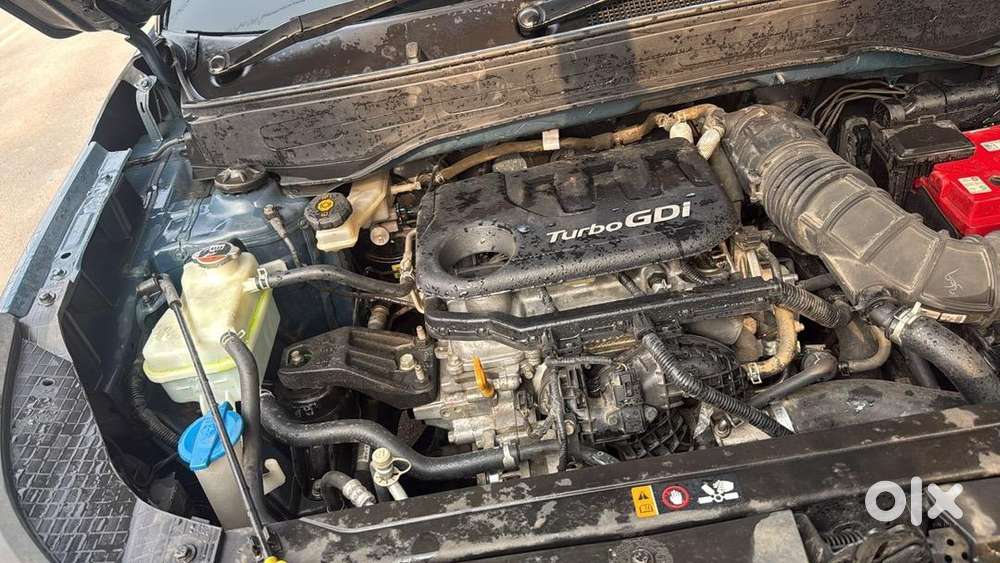 Hyundai Venue 2020 Petrol 73000 Km Driven