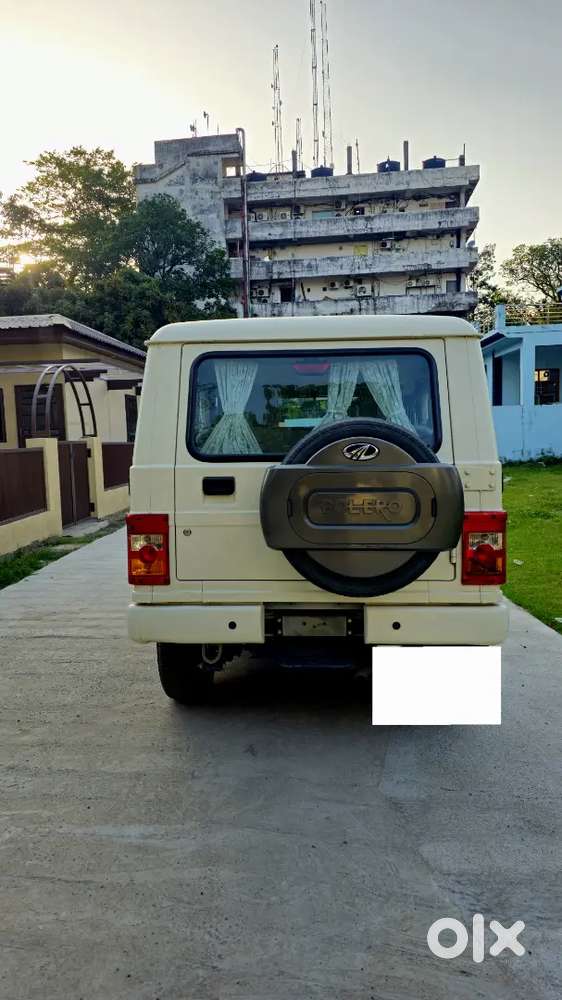 Mahindra Bolero B4