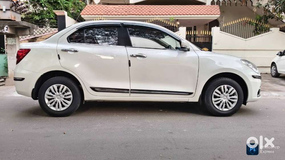 Maruti Suzuki Dzire 1.2 Vxi, 2023, Petrol
