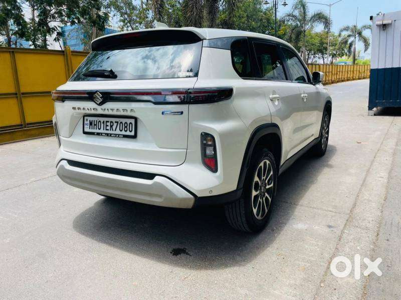 Maruti Suzuki Grand Vitara 1.5 Delta Smart Hybrid At, 2024, Petrol