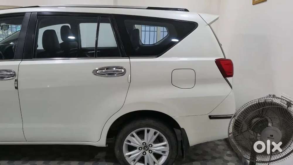 Toyota Innova Crysta Diesel 2016